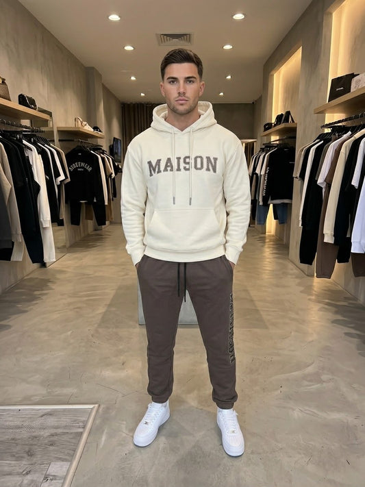 TUTA MAISON9PARIS strass luccicosi con cappuccio