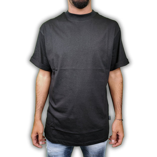 T-shirt SOLDIER nera basic con risvolto
