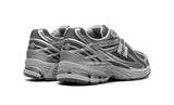 Scarpe NEW BALANCE 1906 argento