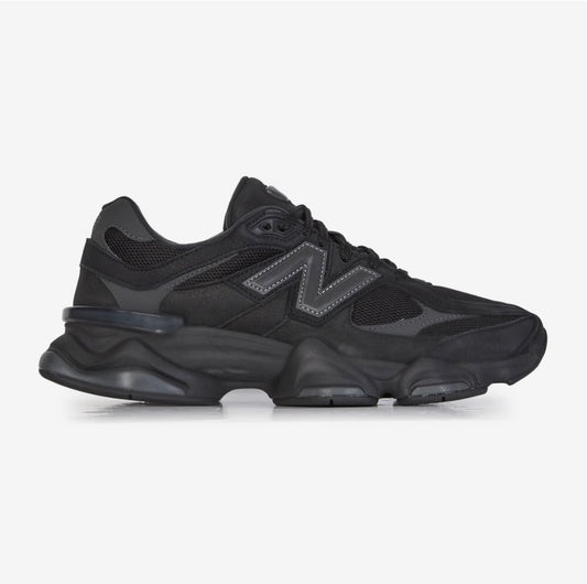 Scarpe NEW BALANCE 9060 nero con camoscio