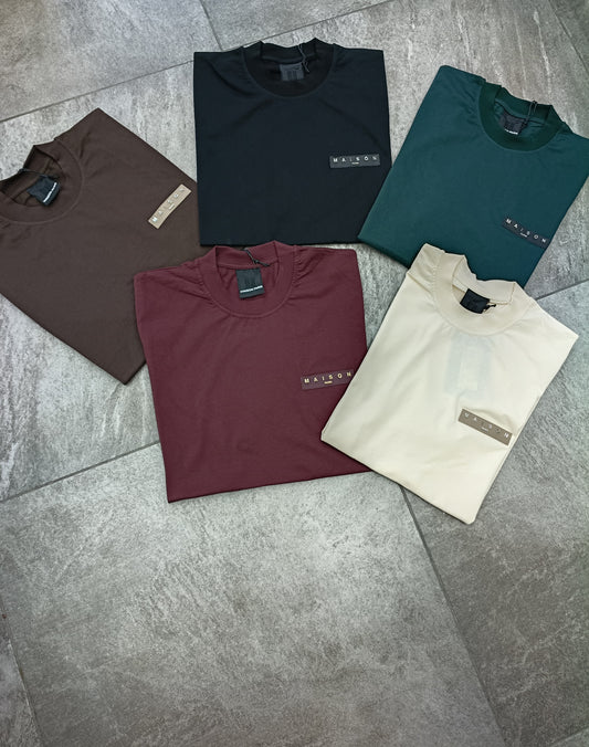 T-shirt MAISON 9 PARIS vari 2 con placchetta logo