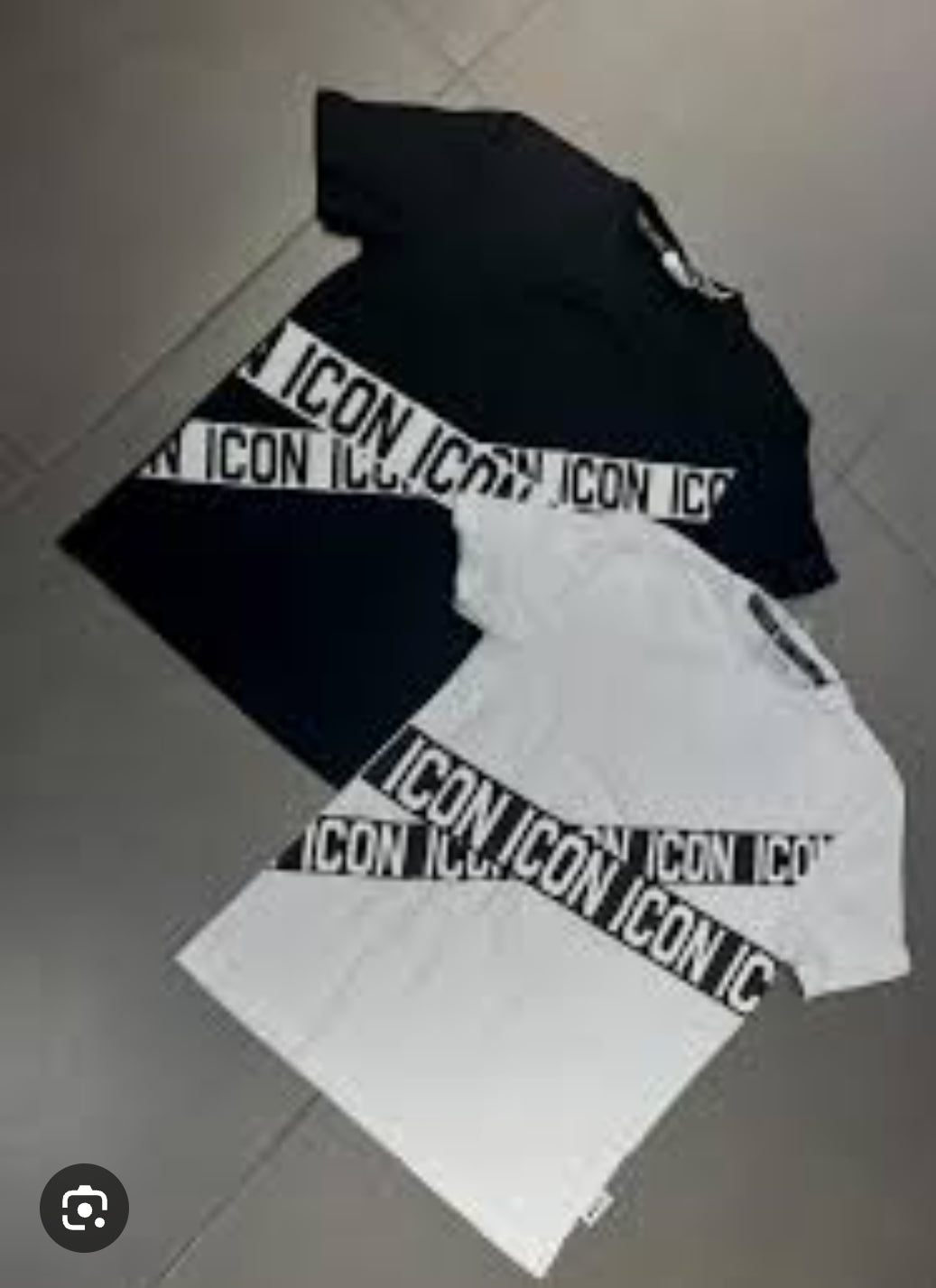 T-shirt Total Black e Total White con bande