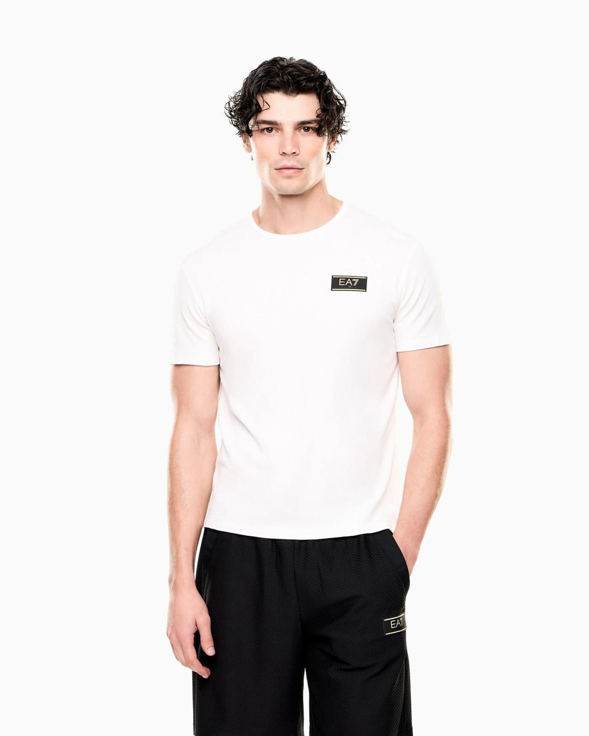 T-shirt ARMANI panna logo nero e oro