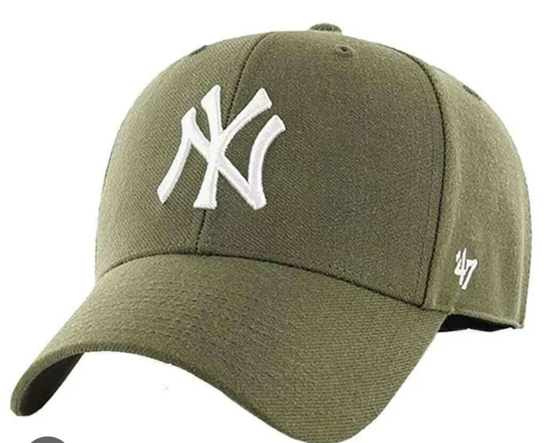 Cappello `47 verde militare