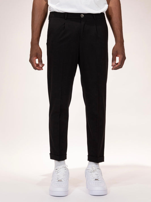 Pantalone cotone nero SOLDIER modello capri