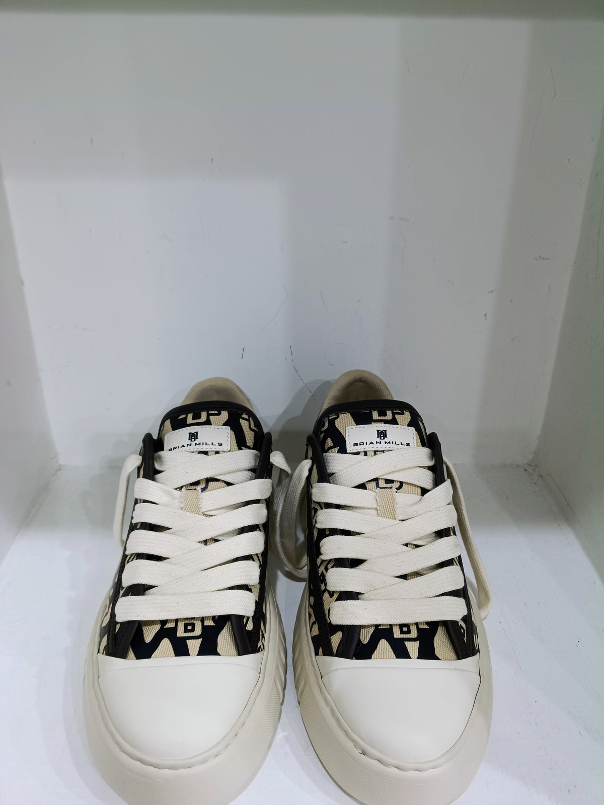 Scarpe BRIAN MILLS gommato beige e testa di moro