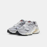 Scarpe NEW BALANCE 9060 grigio